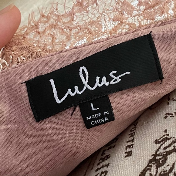 Lulu's Spring Summer White, Cream & Blush Lace V-neck Dress, Large, NWT - Picture 11 of 12